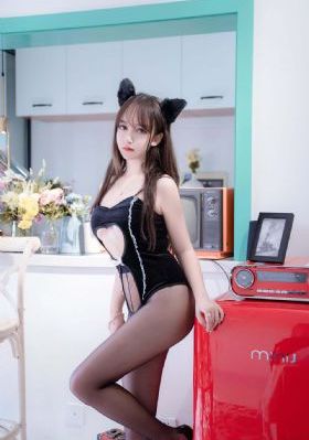 欧美伦理年轻的子_蓝光高清在线